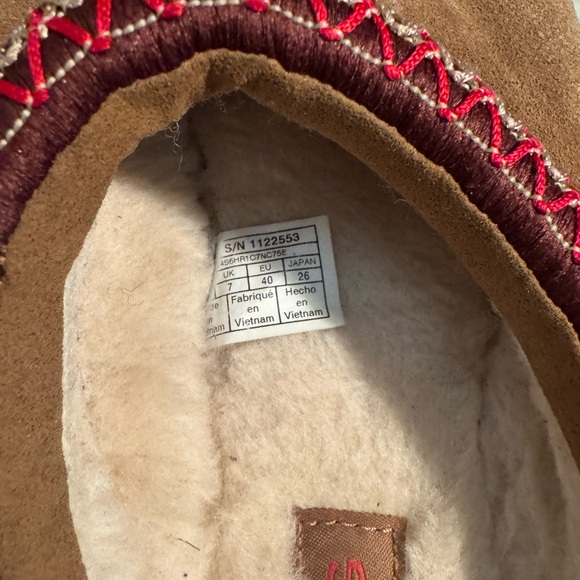 Ugg Platform Tazz Slippers. Womens, Size 9 - Picture 5 of 5